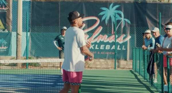 Tyson McGuffin pickleball clinic giving instructions to students at Palmas Pickleball Resort